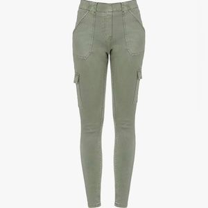 Spanx Stretch Twill Army Green Cargo Pants, Size Petite Small